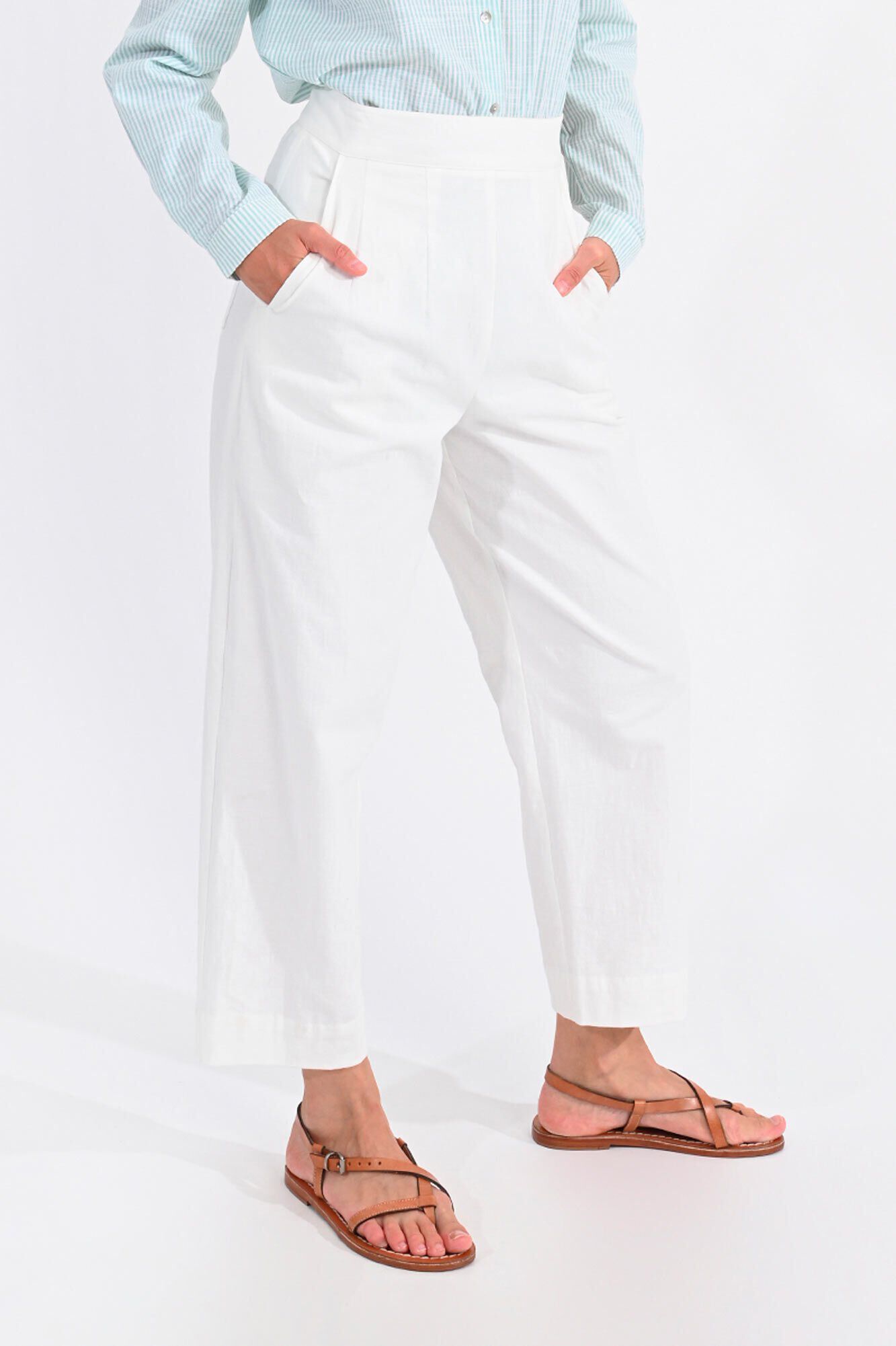 Pantalon de mujer tobillero tiro muy alto Pantalons pour femme Cortefiel