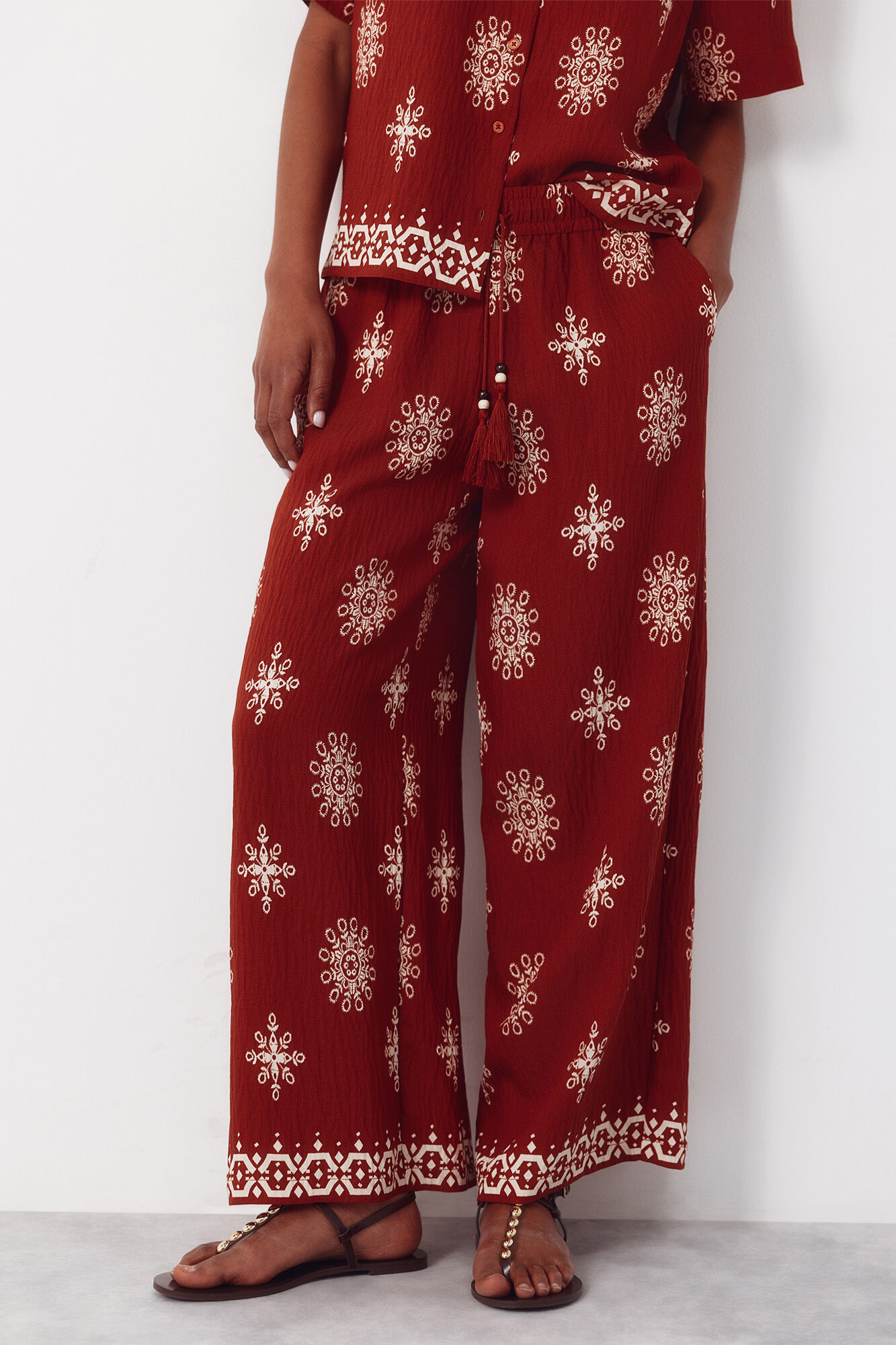 Cortefiel Printed trousers