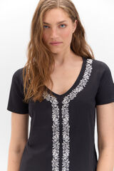 Cortefiel V t-shirt with embroidered Black