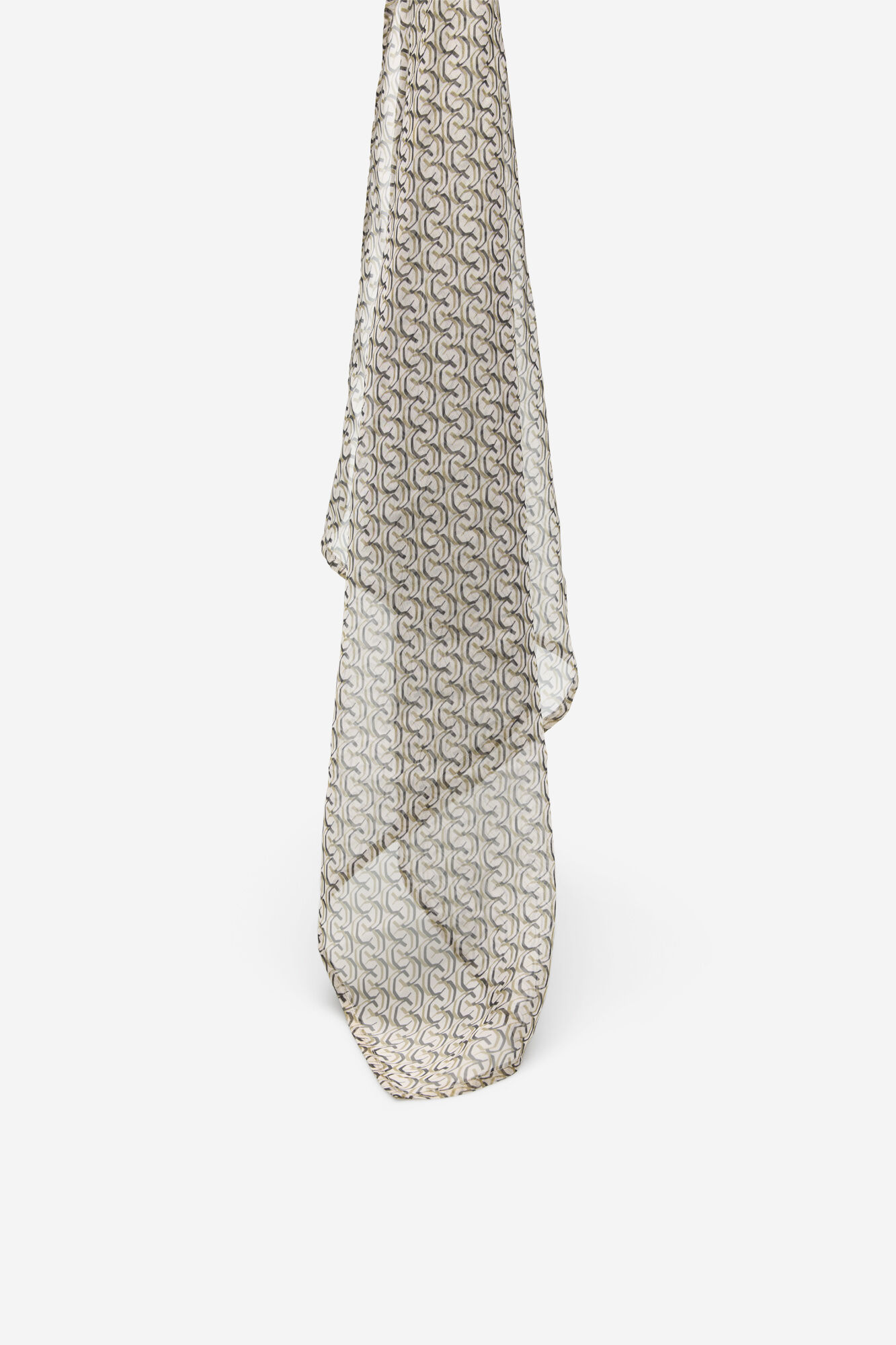 Cortefiel Bandana satinada monogram