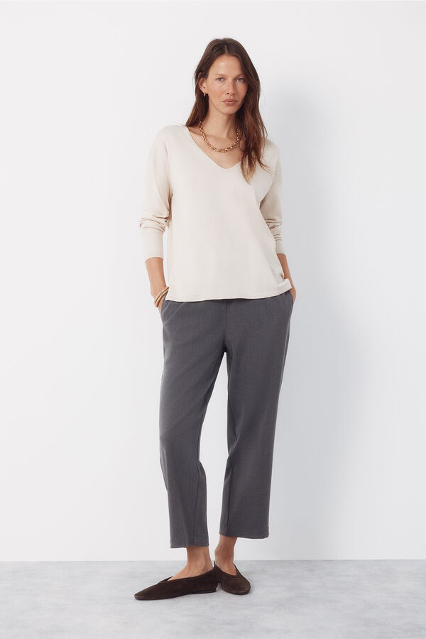 Cortefiel V-neck jumper Ivory