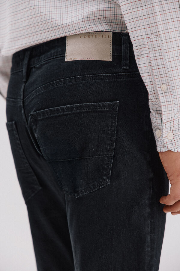 Cortefiel Slim fit jeans Black