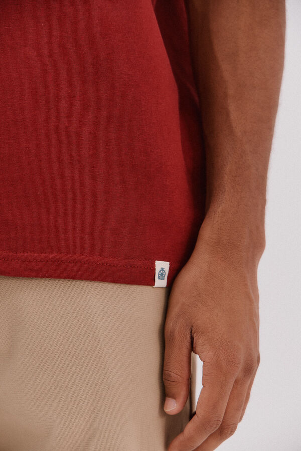 Cortefiel Basic T-shirt Maroon