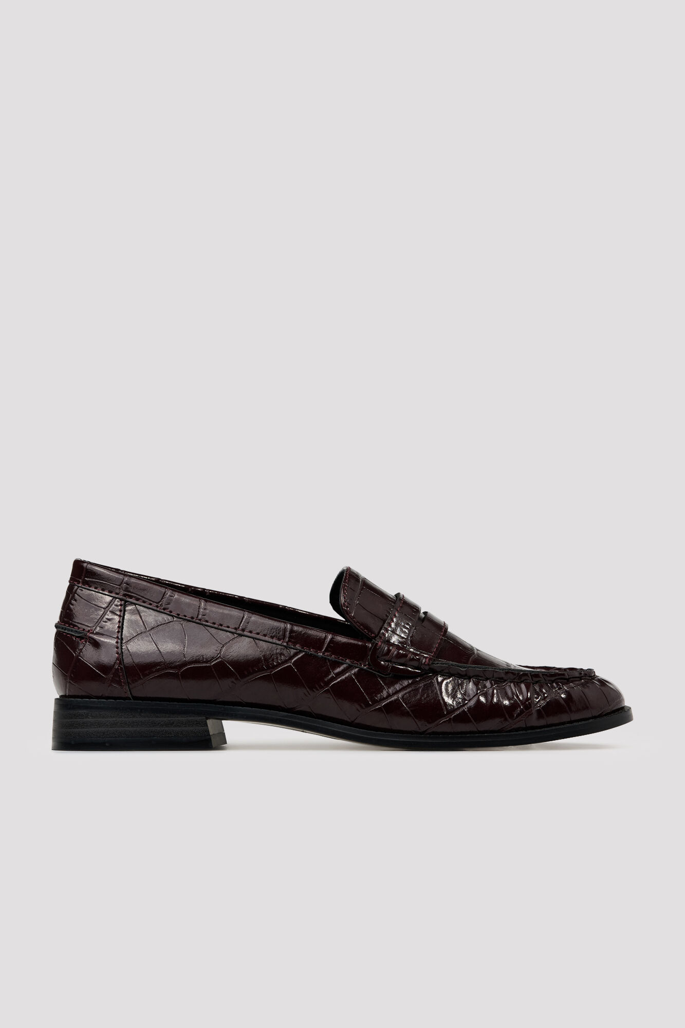 Cortefiel Textured loafers