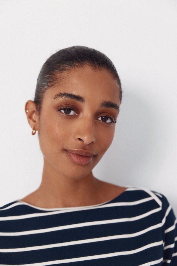 Cortefiel Camiseta com gola canoa contrastante Azul