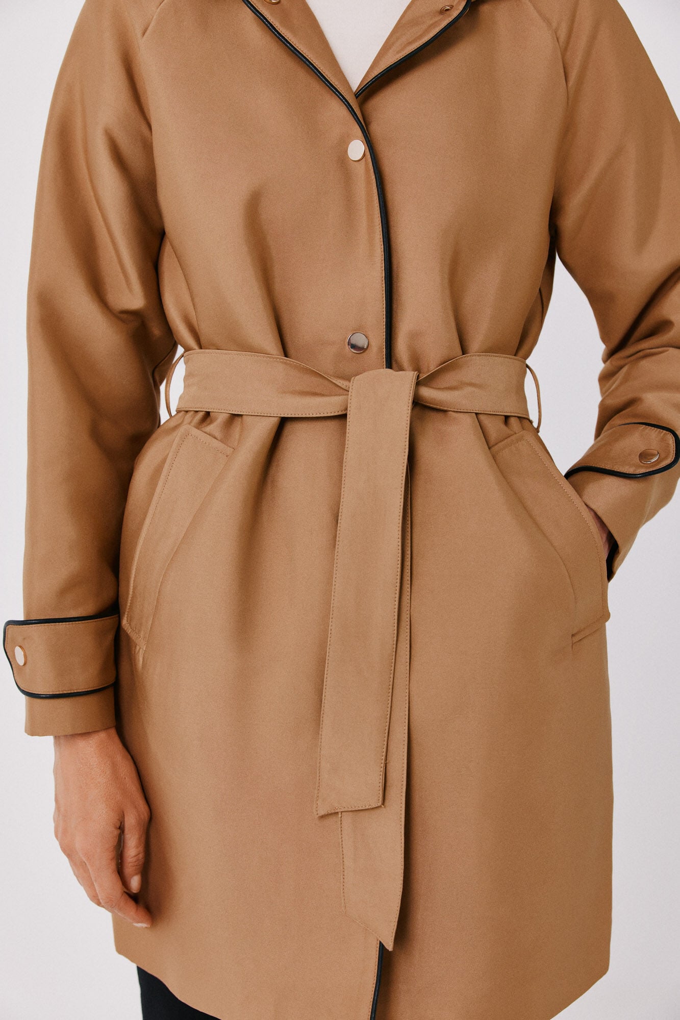 Cortefiel Satin-finish detachable hood trench
