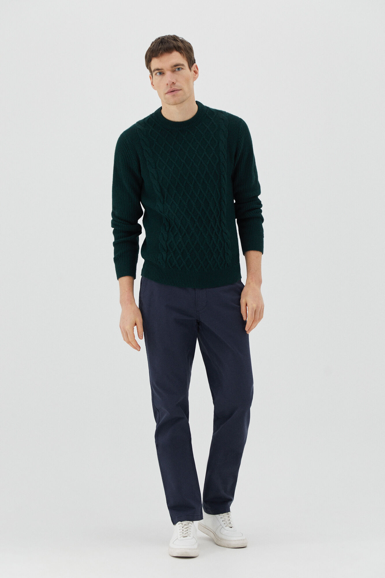 Pantalones Hombre | PantalóN Chino De Pana Tapered Fit Beige | Cortefiel \u003e  Skywatchers Inn
