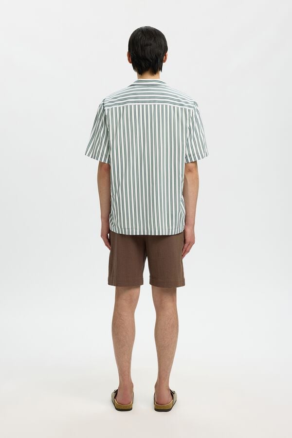 Selected Camisa curta com gola aberta Verde