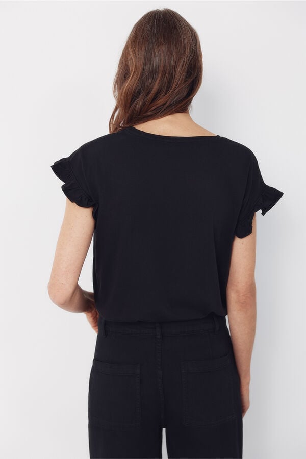 Cortefiel Essential ruffle t-shirt Black