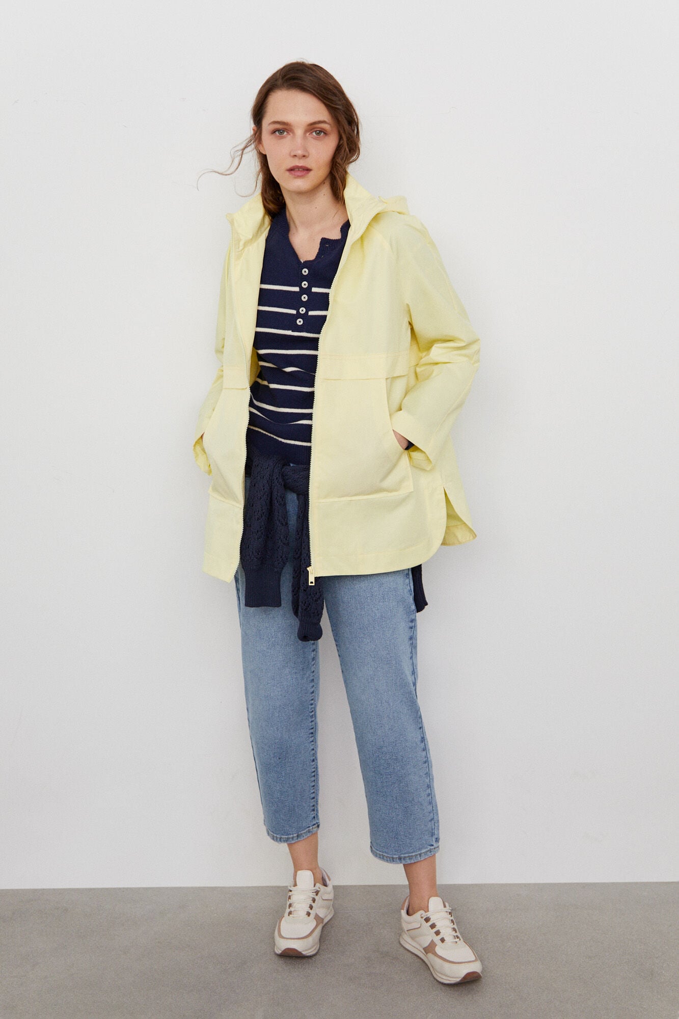 Abrigos, Parkas y Gabardinas de mujer | Rebajas | Cortefiel