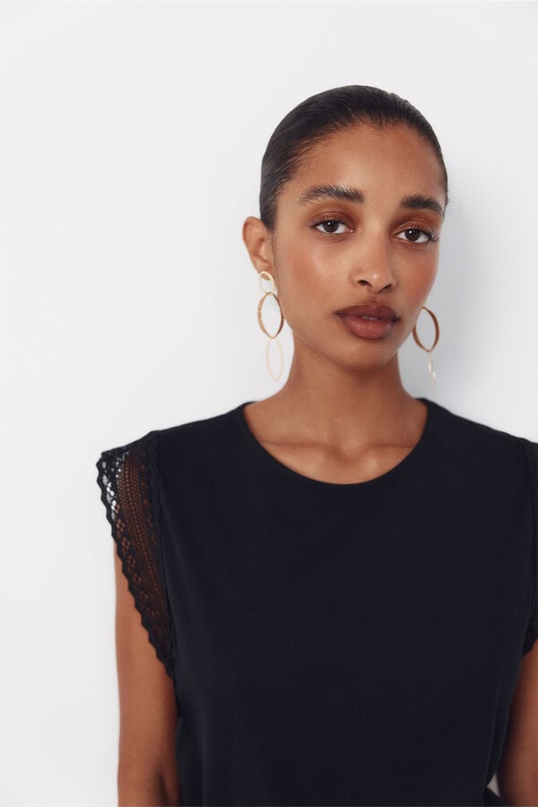 Cortefiel Guipure sleeve -shirt Black