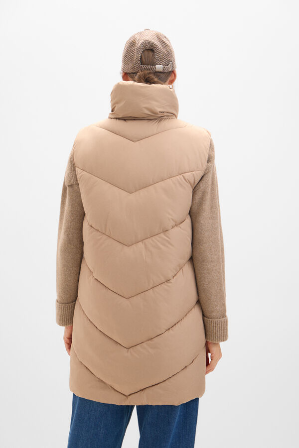 Cortefiel Long funnel neck gilet Beige