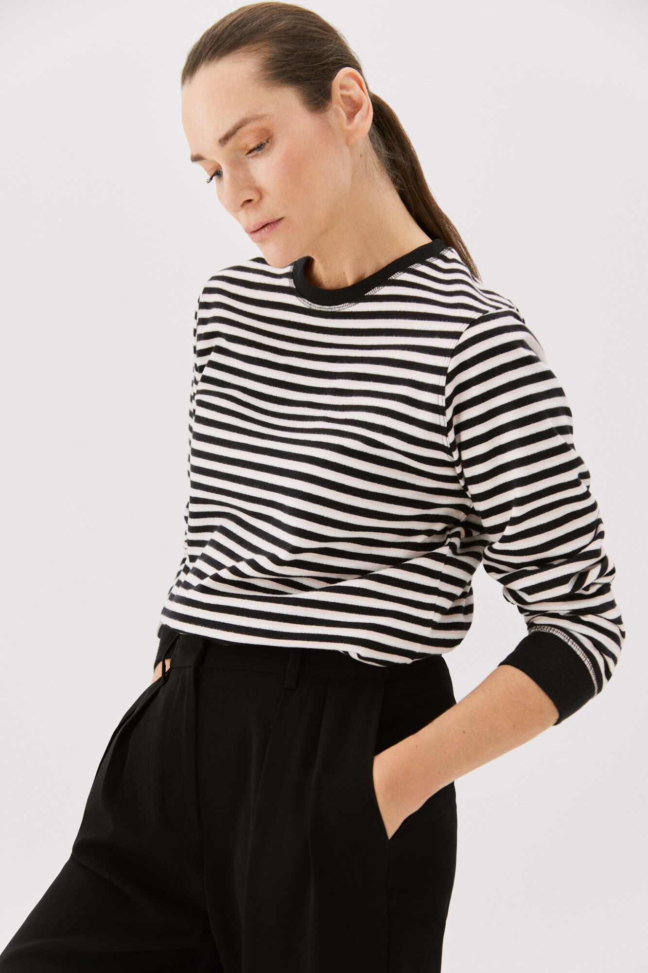Sudaderas de Cortefiel para mujer | FASHIOLA.es