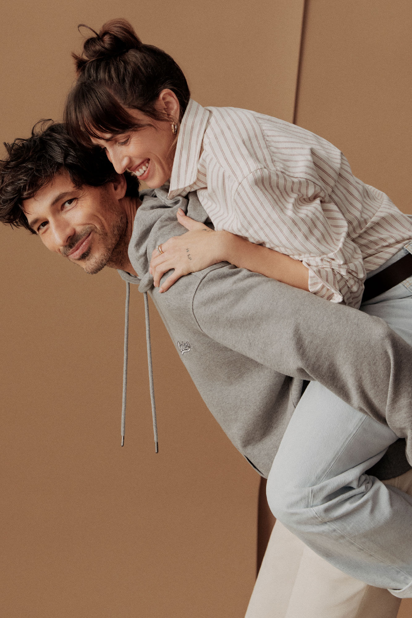 OOTO Sweatshirt com capuz