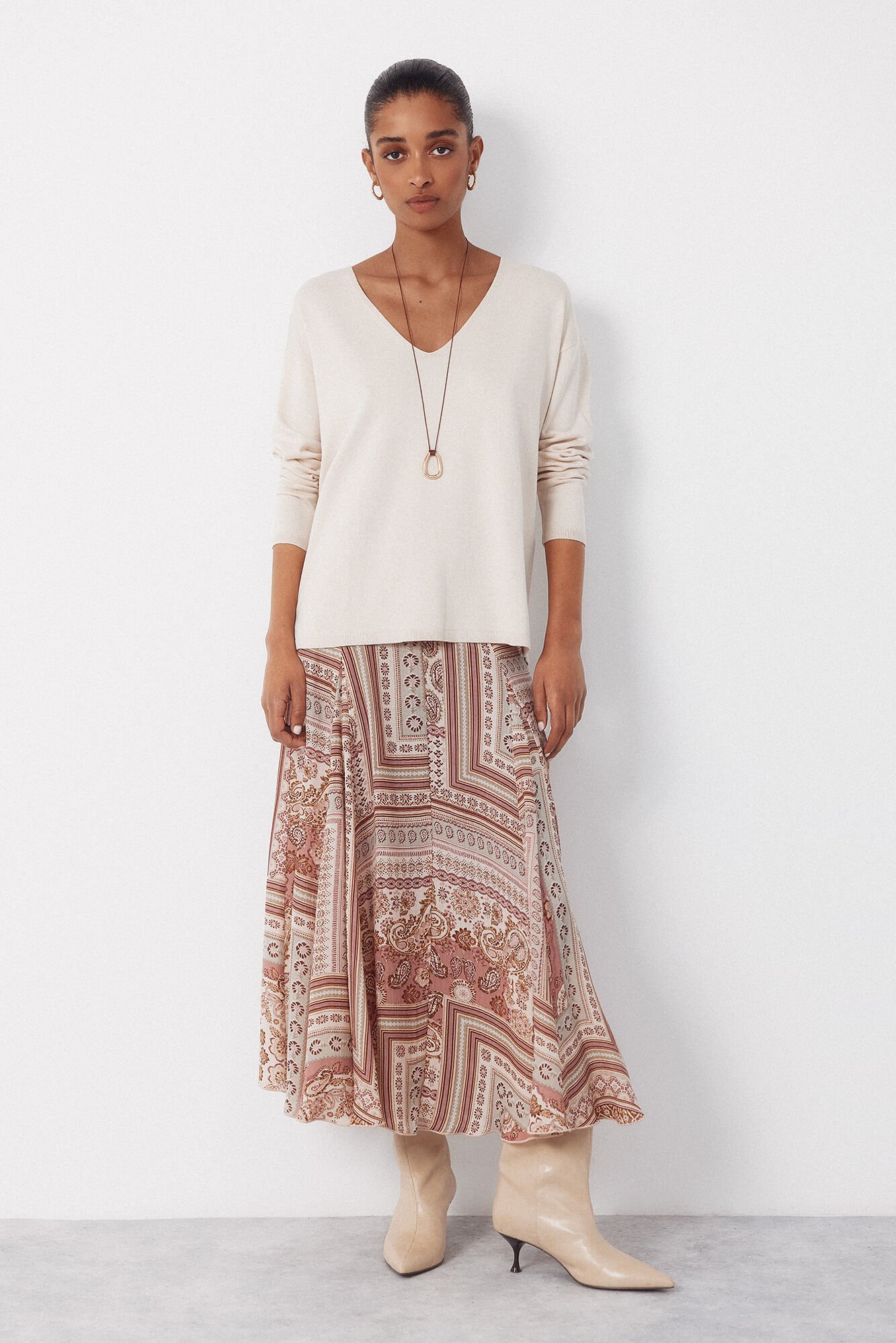 Cortefiel V-neck jumper