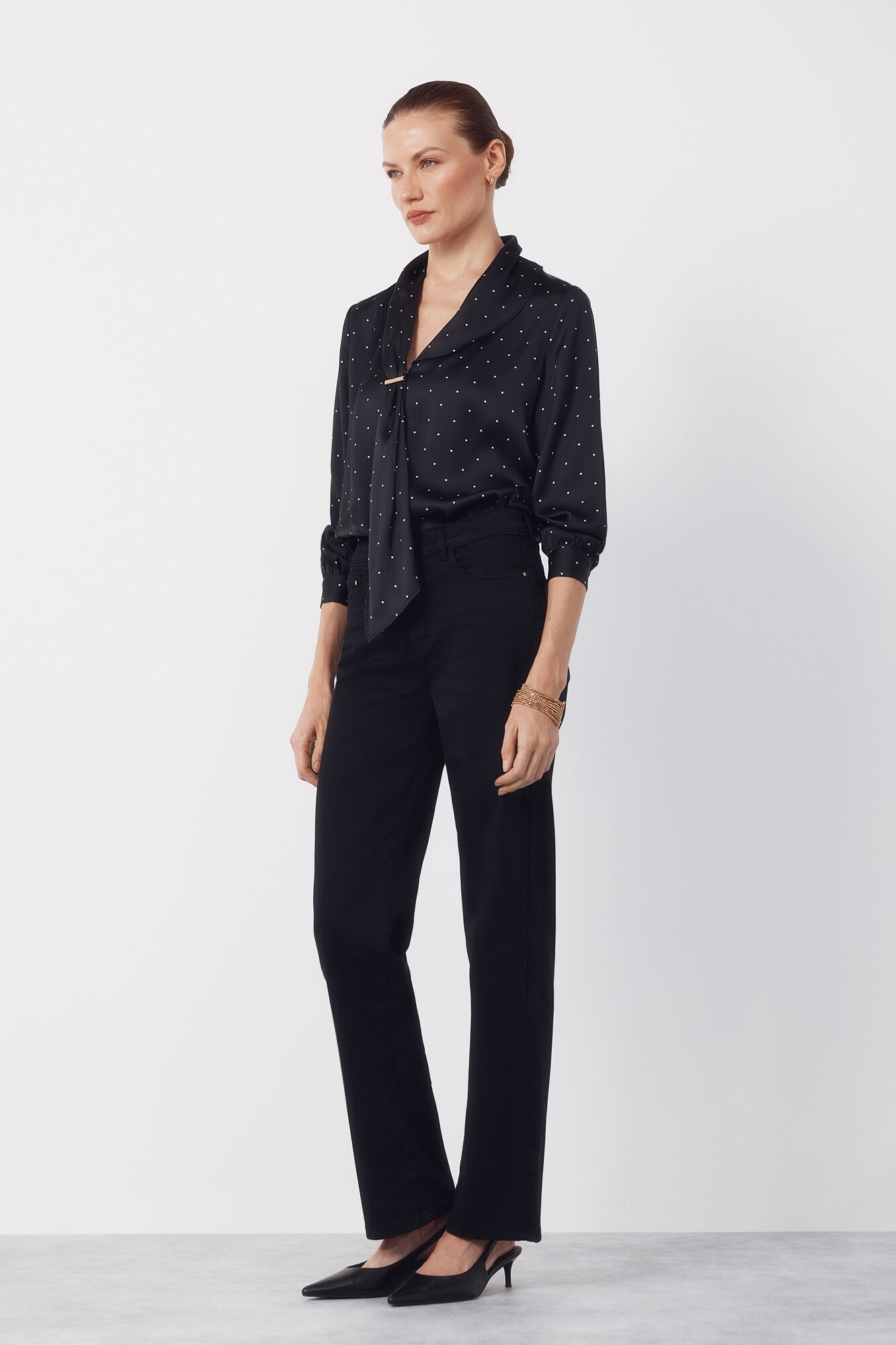 Cortefiel Satin blouse with bow