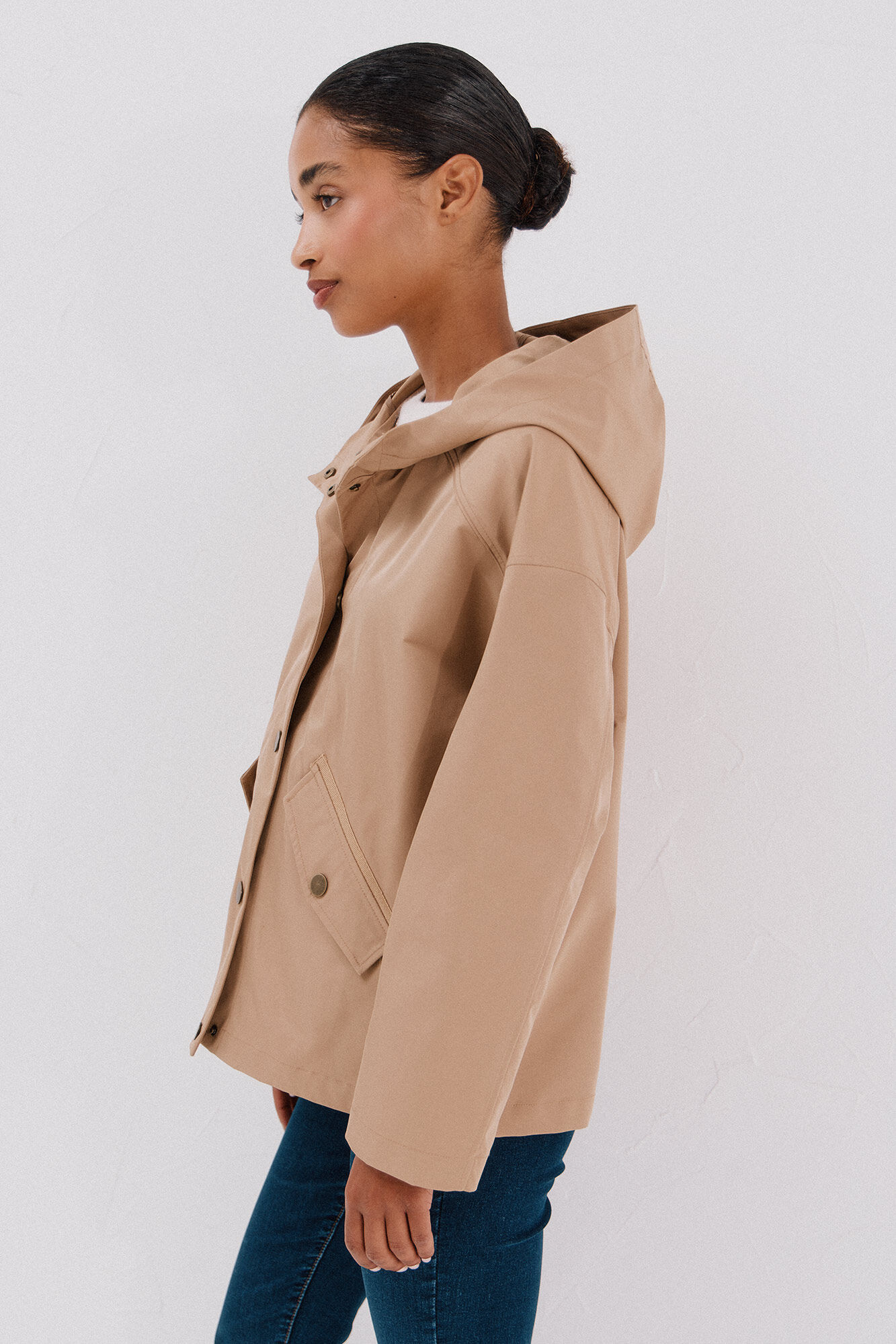 Cortefiel Short jacket with snap buttons