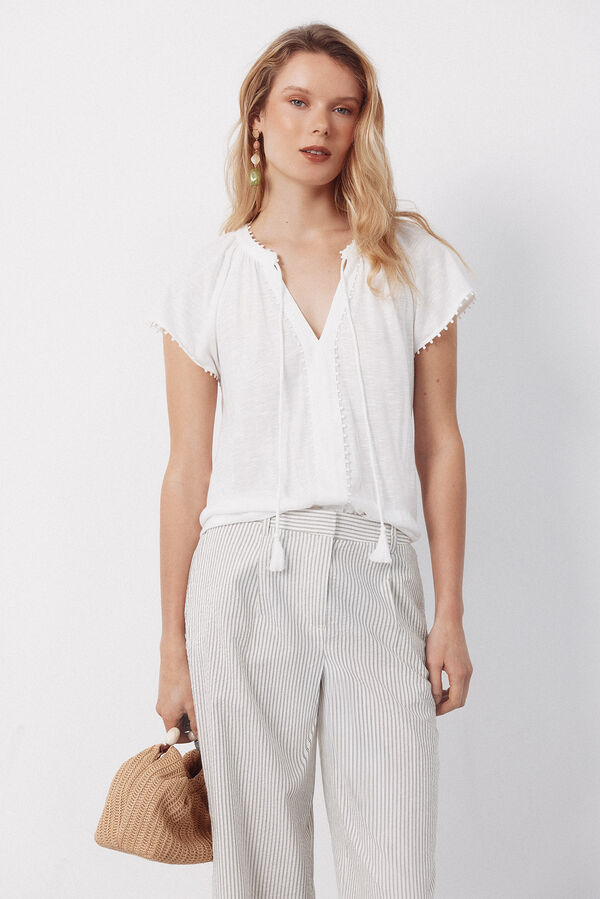 Cortefiel Flowy t-shirt with trim White