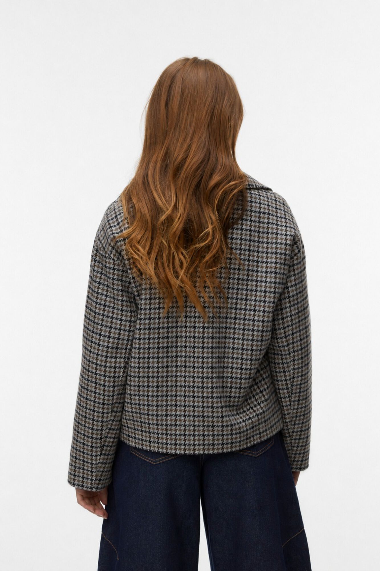 Vero Moda Casaco curto aos quadrados