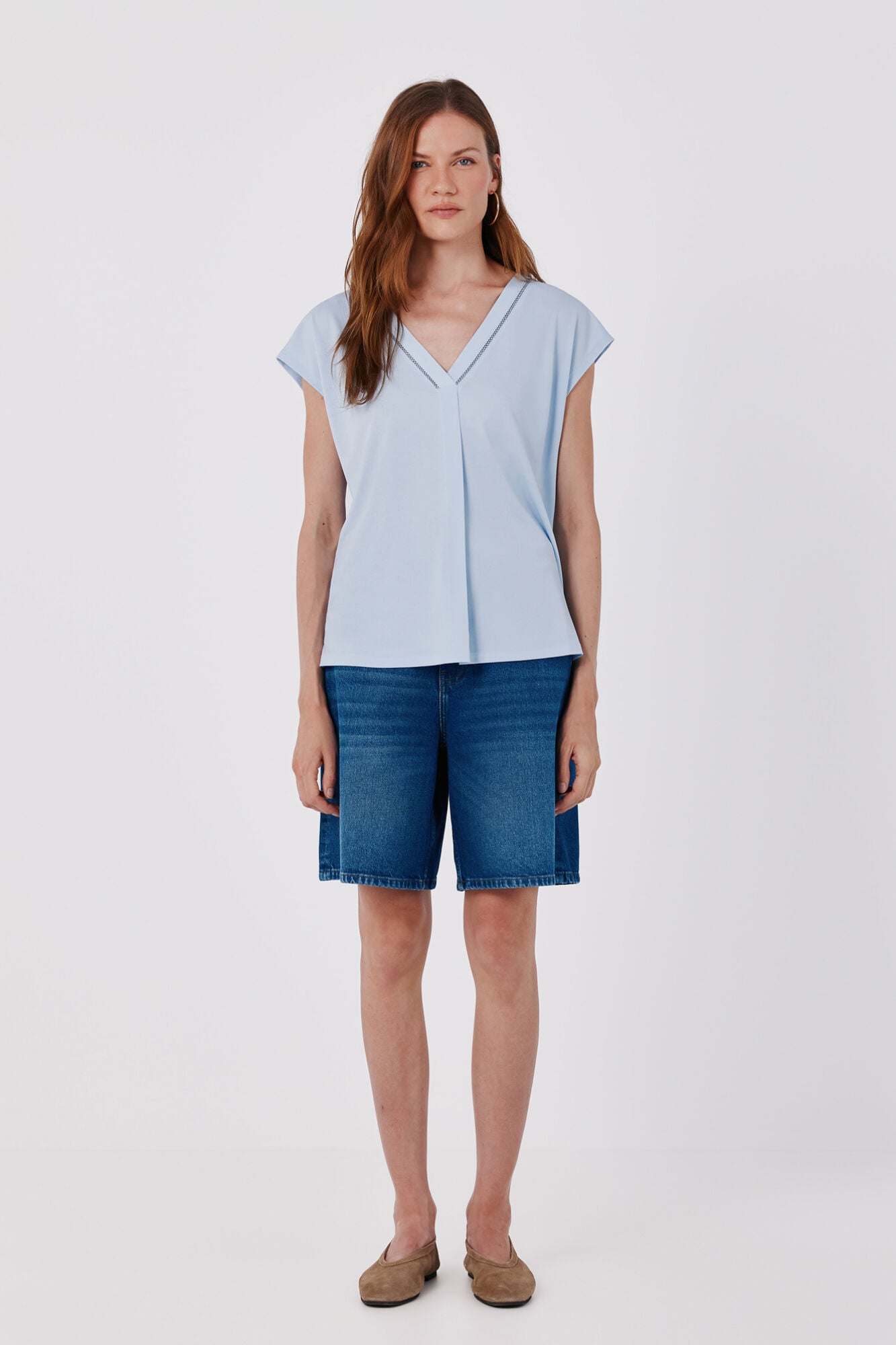 Cortefiel V-neck T-shirt with lace detail