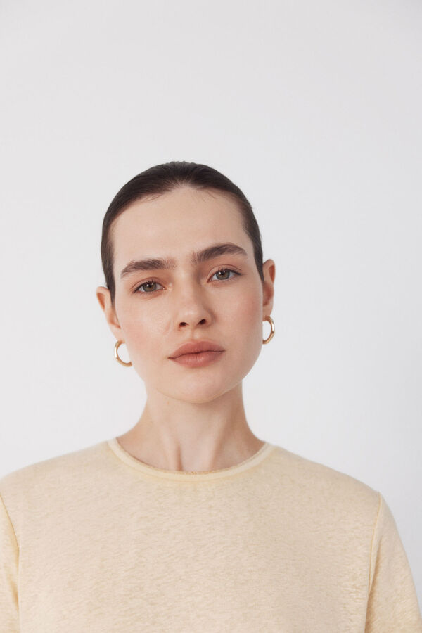 Cortefiel Camiseta lino escote lurex Amarillo