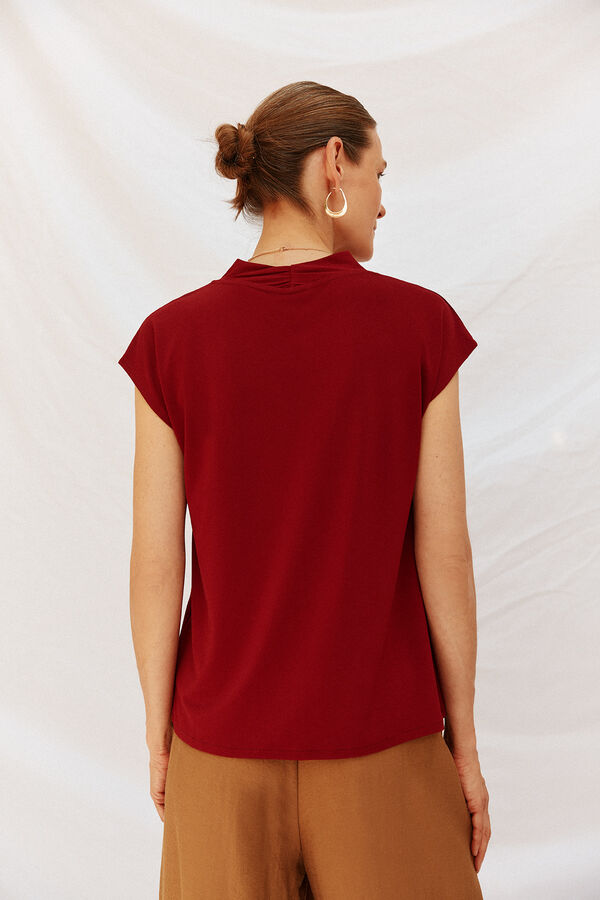 Cortefiel Printed t-shirt with gathered V neckline Maroon