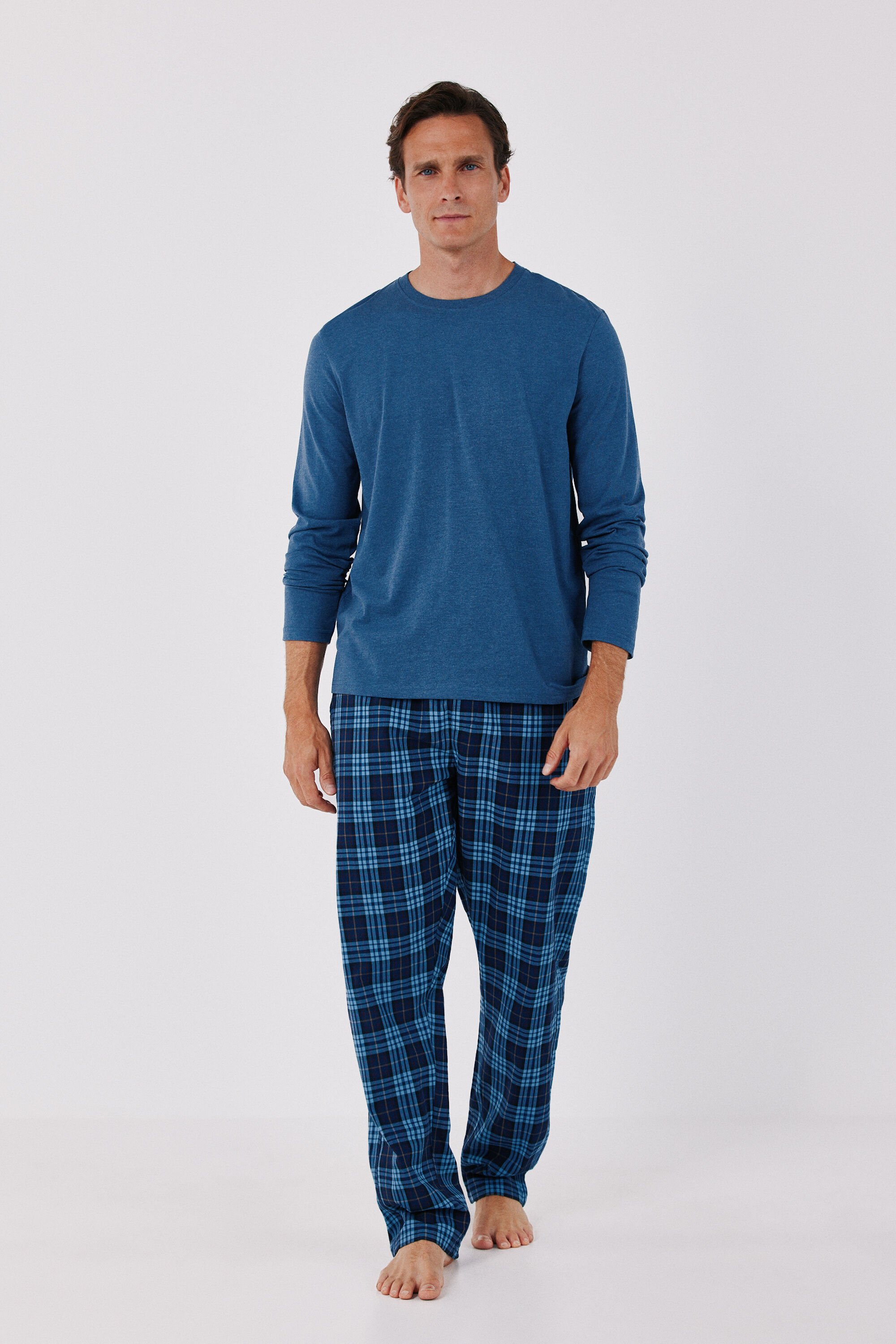 Cortefiel Jersey-knit and fabric pyjamas set