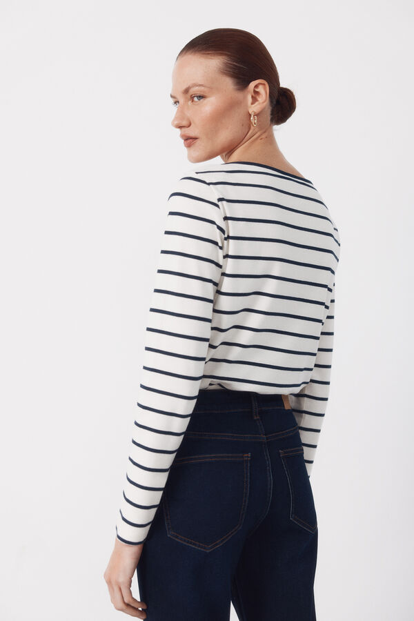 Cortefiel Contrast boat neck t-shirt Printed white