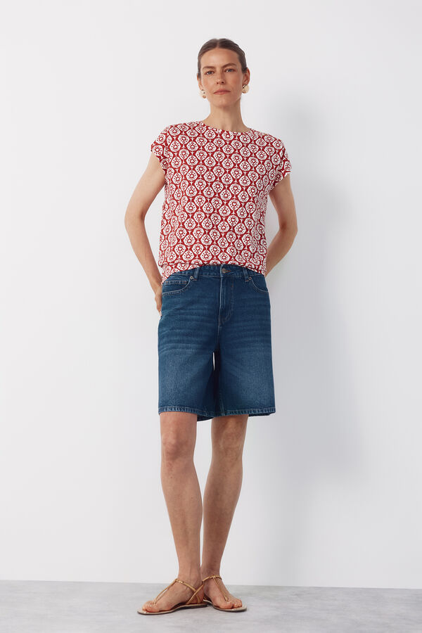 Cortefiel Basic t-shirt with gold buttons Printed orange