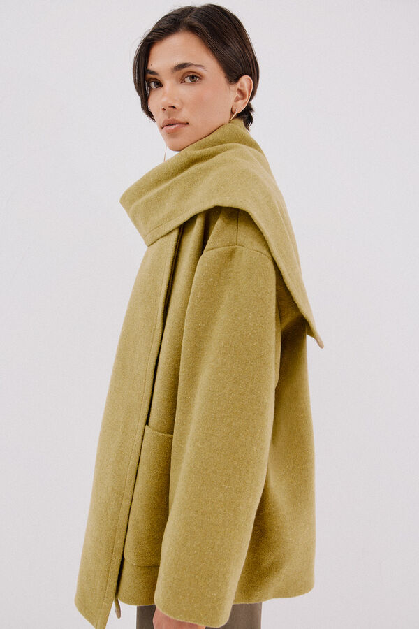 Cortefiel Coat with detachable scarf Yellow