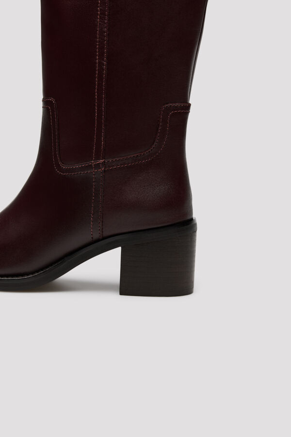 Cortefiel Leather heel boot Maroon