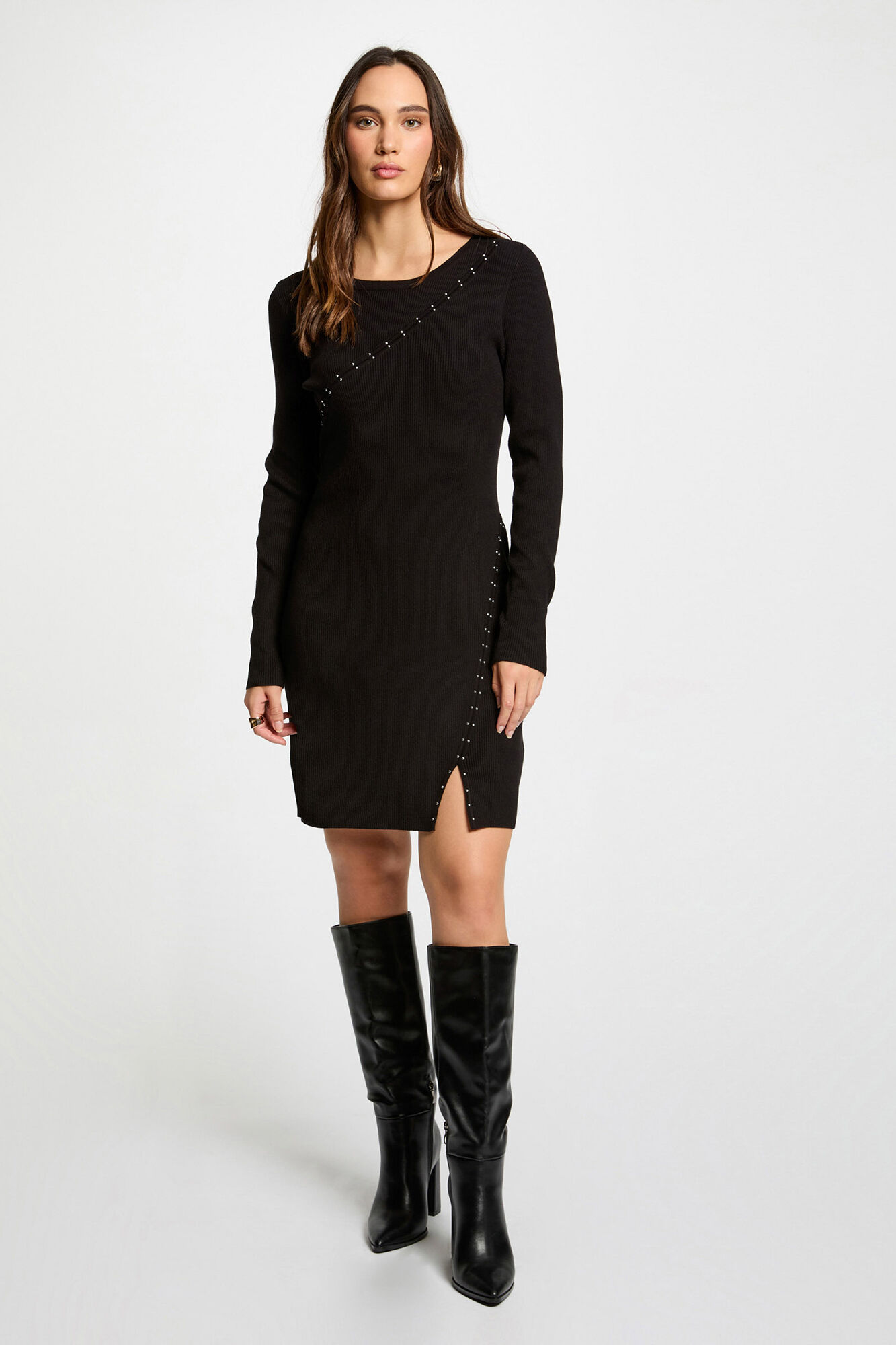 Short fitted jersey knit dress Women s dresses and jumpsuits Cortefiel