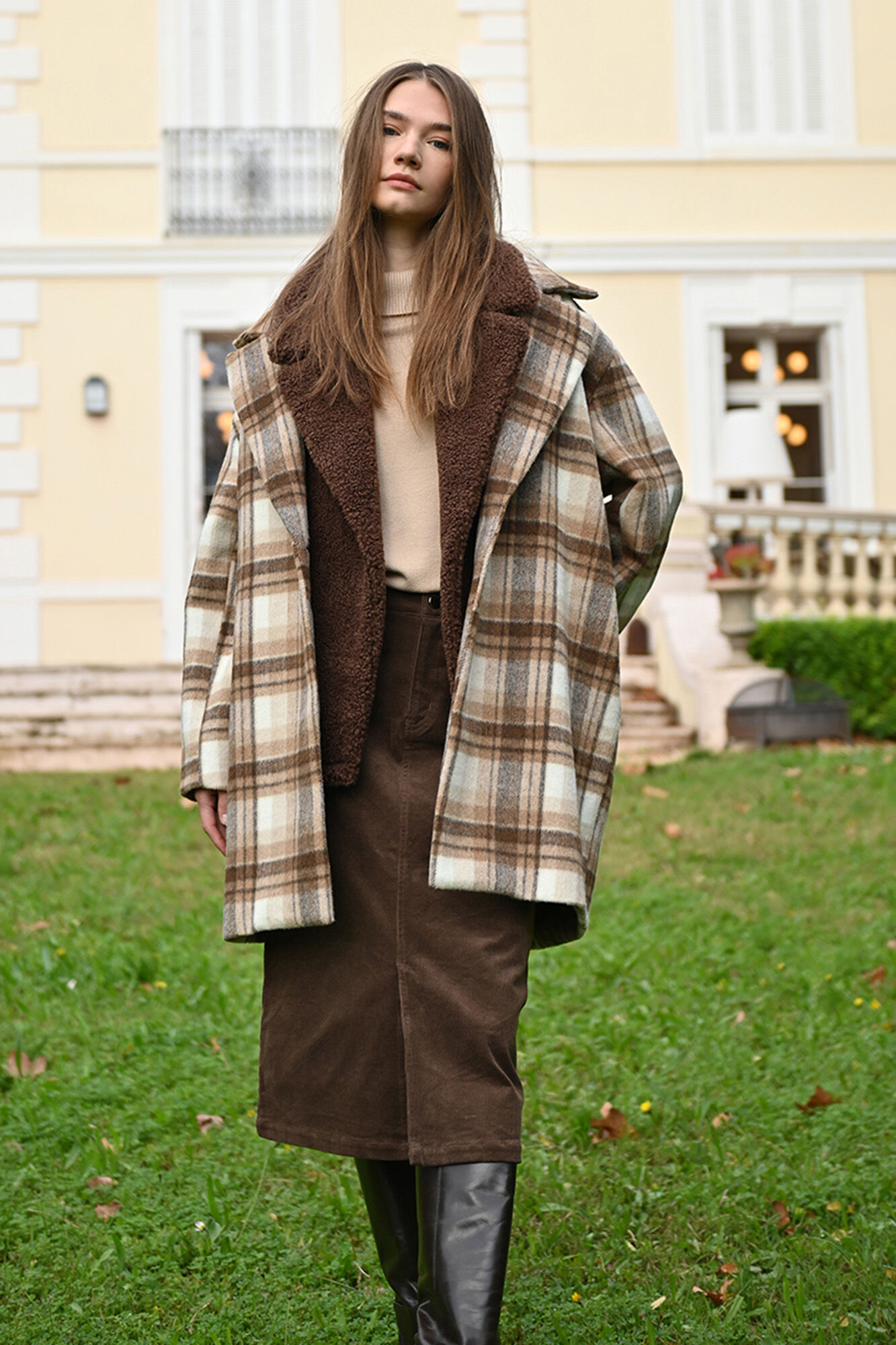 Molly Bracken Sobretudo de manga comprida com gola de lapela