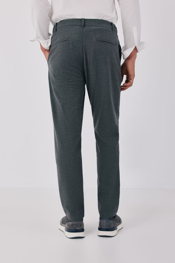 Cortefiel Chino confort gomas tapered Gris oscuro