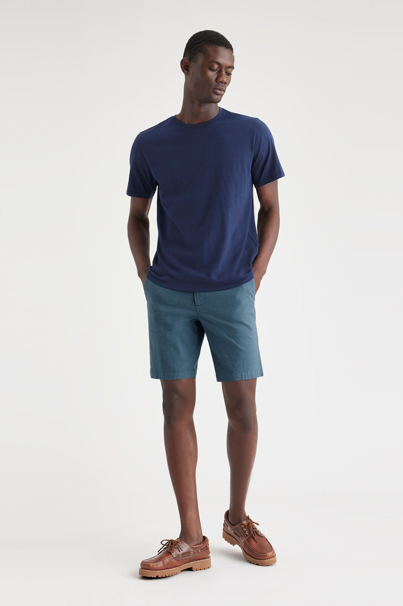 Essential slim fit Bermuda shorts Men s Bermuda shorts Cortefiel