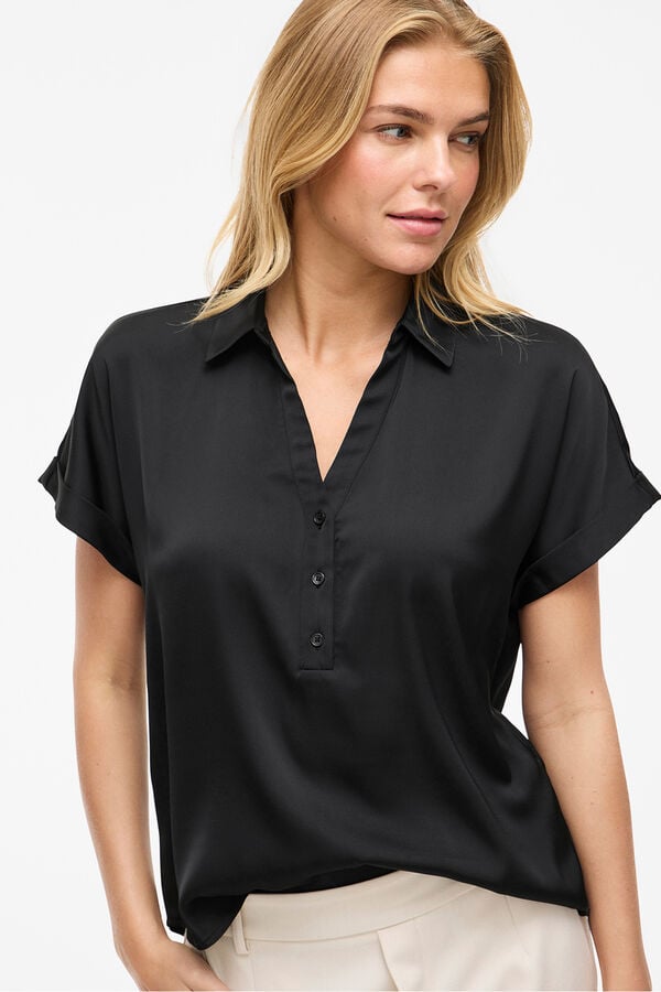 Vila Blusa acetinada de manga curta Preto