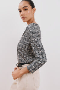 Cortefiel Flowy V neckline t-shirt