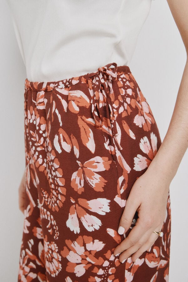 Vero Moda Cal&ccedil;a comprida estampada Castanho