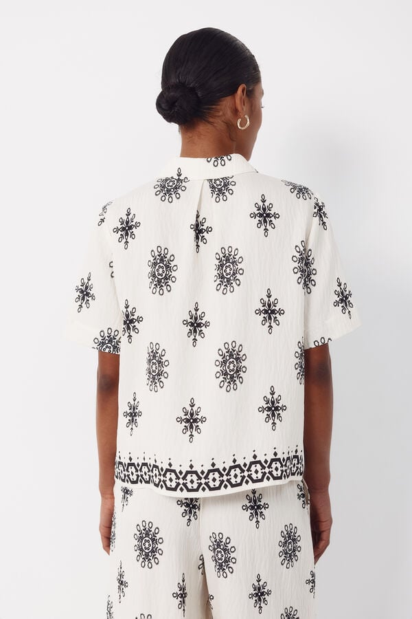 Cortefiel Printed short sleeve shirt Printed white