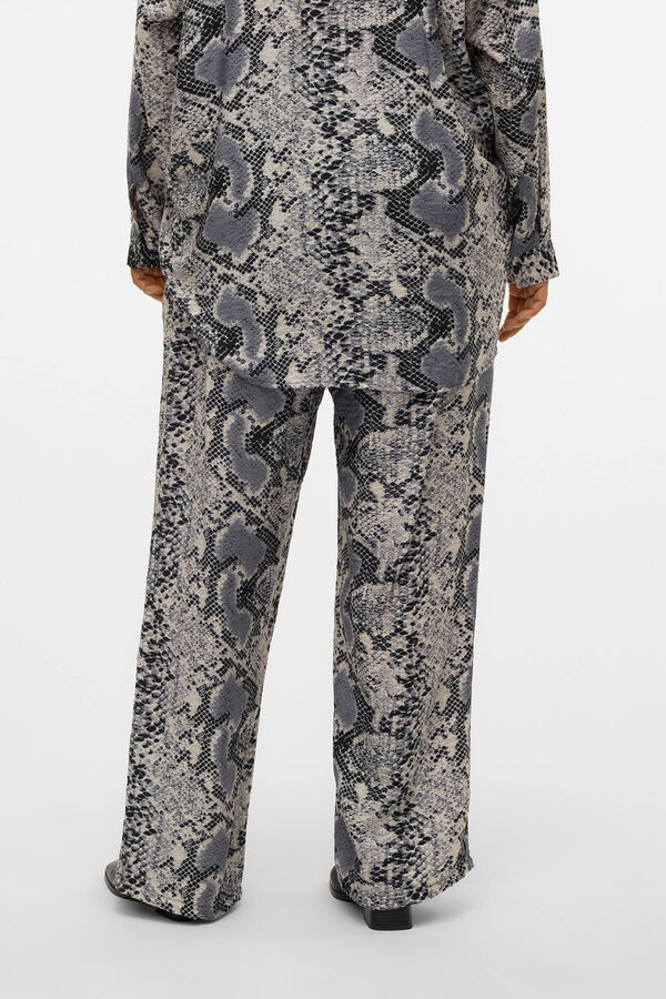 Vero Moda Curve Calças compridas plus size  Cinzento