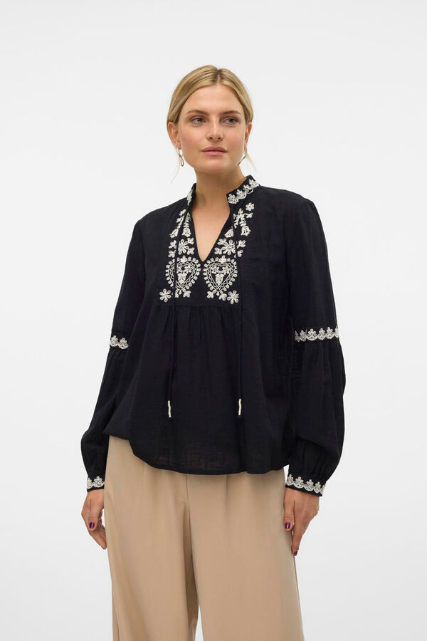 Cortefiel Long sleeve shirt with embroidered details  Black