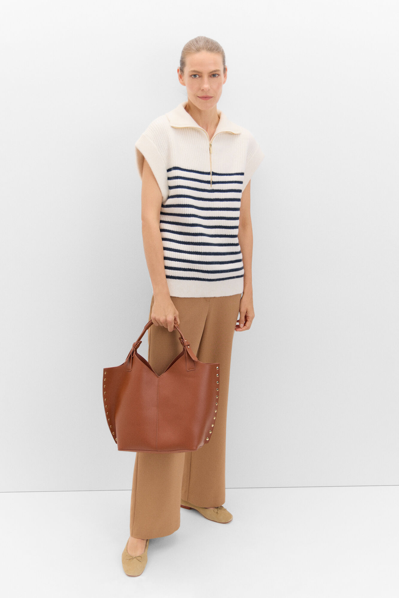 Studded shopper bag Women s bags Cortefiel