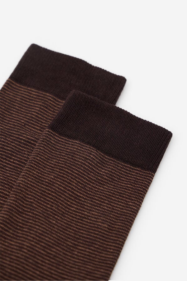 Cortefiel Meia microrriscas Castanho