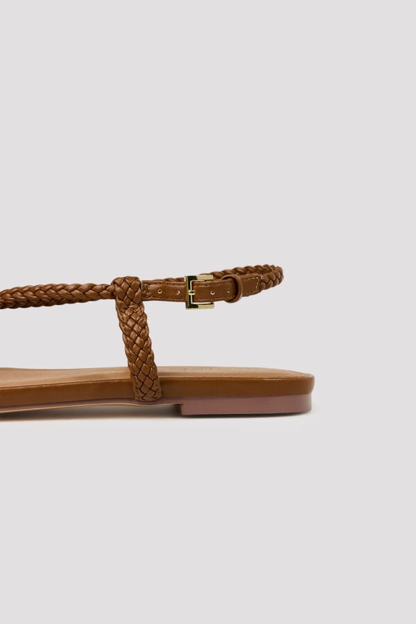 Cortefiel Braided straps sandal Brown