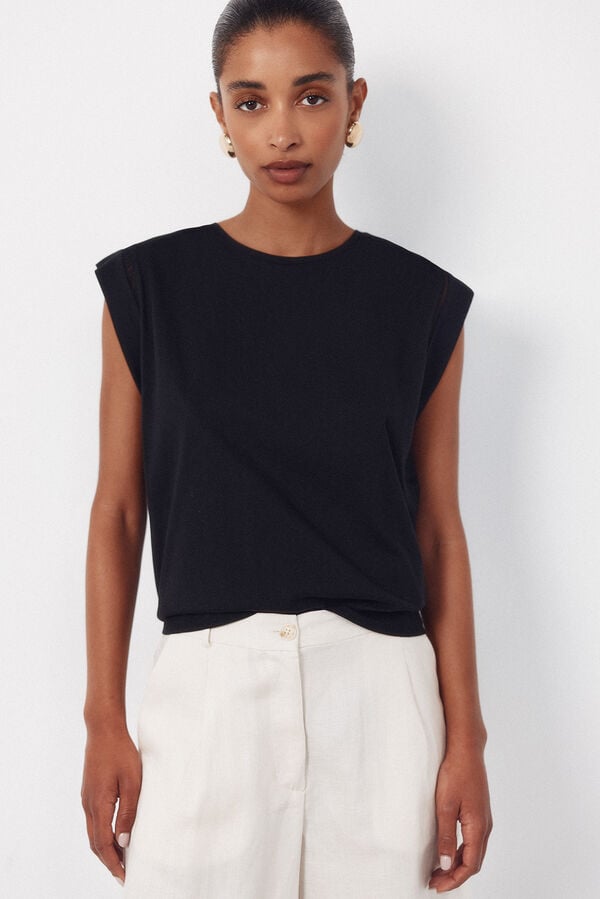 Cortefiel T-shirt with lace trim at the armhole Black
