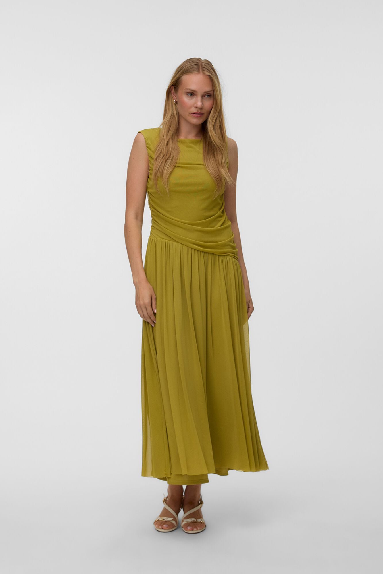 Vero Moda Vestido largo drapeado