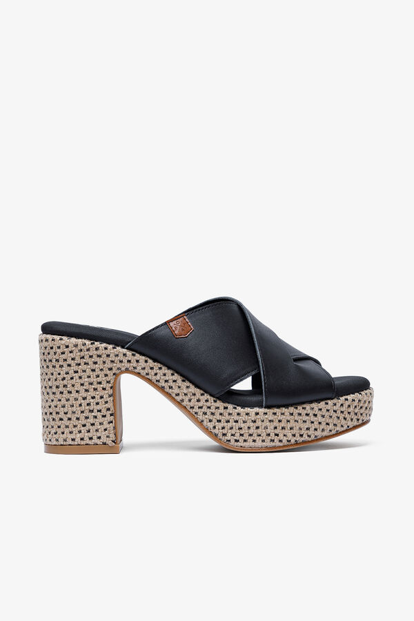 Popa Sand&aacute;lia cunha salto senhora Melibea Pele Preto