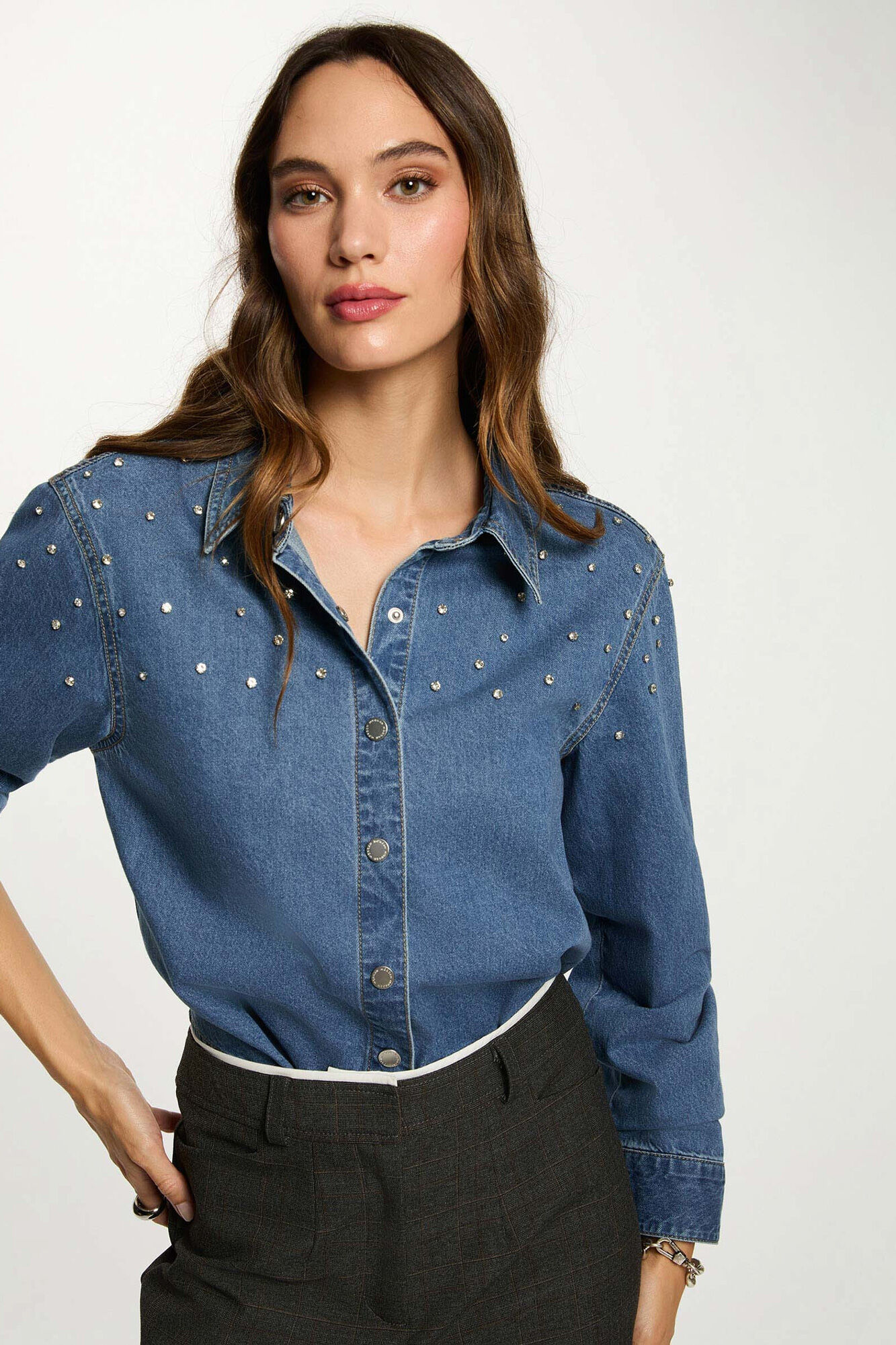 Morgan Camisa corta con cabujones