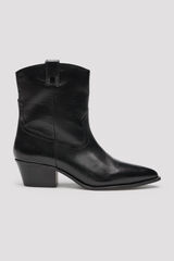 Cortefiel Leather ankle boot Black