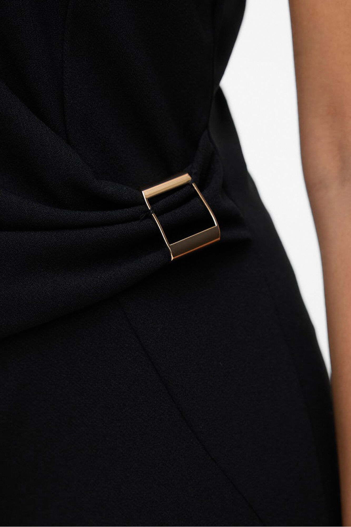 Vero Moda Vestido midi com detalhe de fivela 